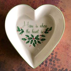 Lenox “Home is where the Heart is” Porcelain Holiday Dish